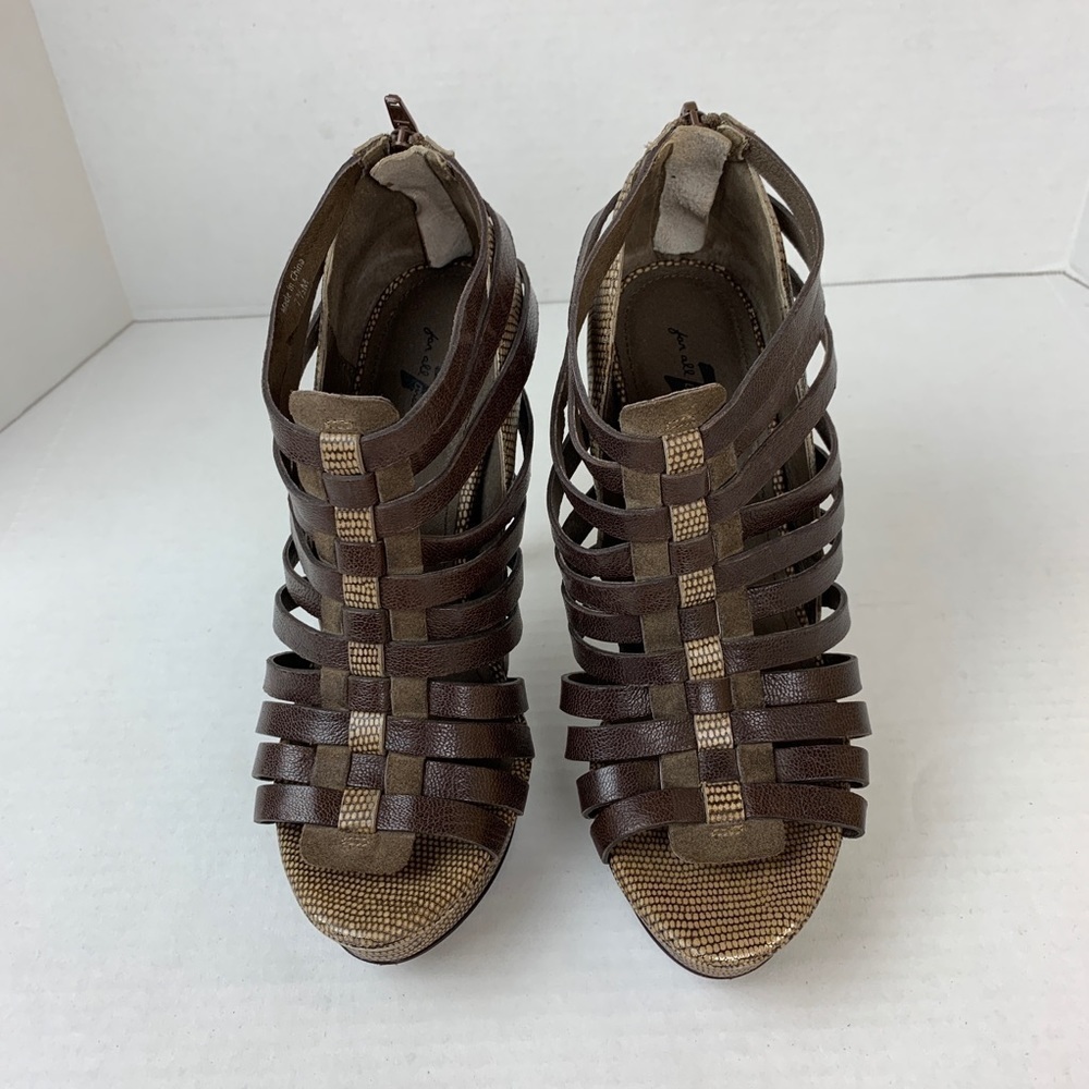 7 For All Mankind Caged Heeled Sandals Size 7.5 - Picture 2 of 8
